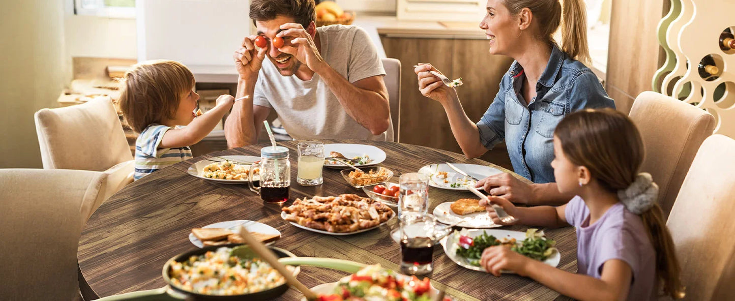 47.2 inch Round Dining Table, Wood Kitchen Table for 4-6 People, Small Circle Farmhouse Dinner Table for Dining Room, Restauran